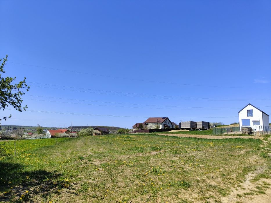 Teren intravilan Suceava - Burdujeni Sat, 2 parcele de 10 si 13 ari