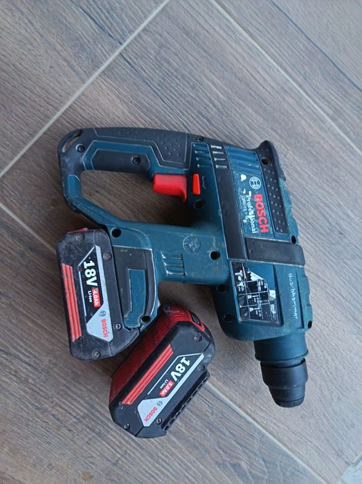 Акумулаторен безчетков перфоратор Bosch GBH-18 V EC