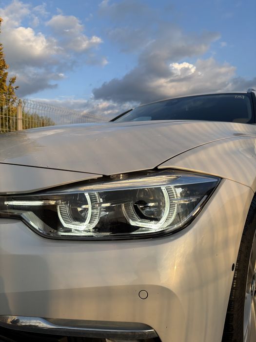 BMW Seria 3 F31 320d XDrive Touring LCI