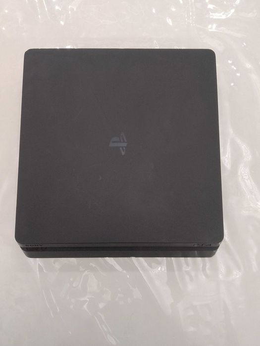 PS4 Slim 1 TB 3 joistik идеал качества