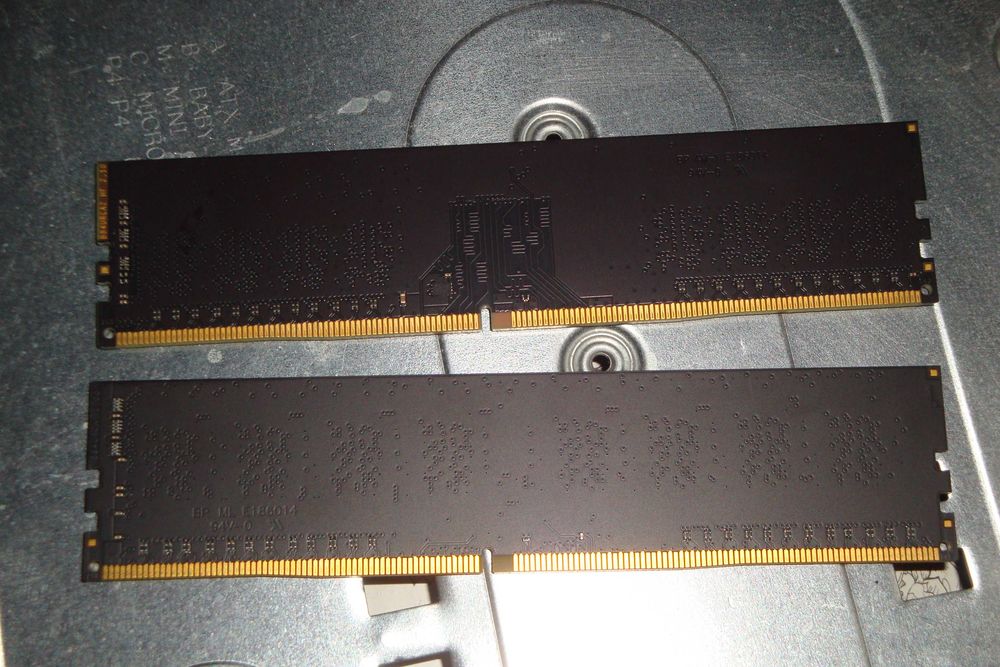 memorie ram ddr4 8gb 2400 mhz dual ch kit 2x 4gb