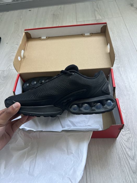 Nike Air Max Dn 42