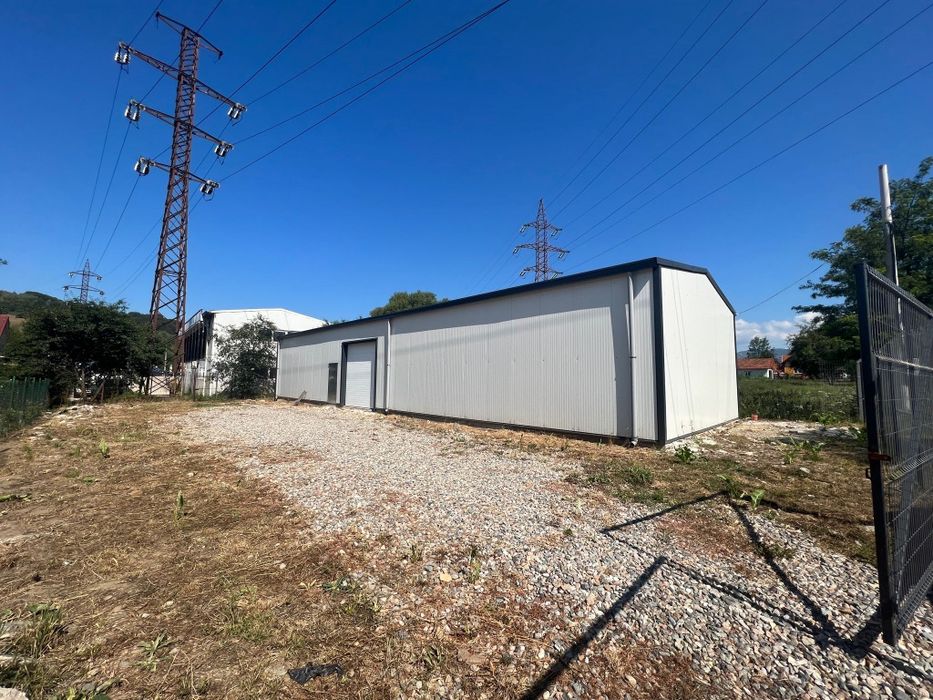 Hală 200 mp, recent construita, teren 500mp