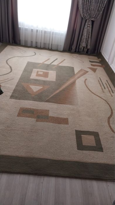Продам срочно ковер