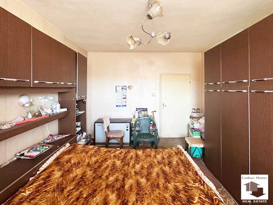 Продава се Четиристаен апартамент в Горна Оряховица - 95 кв.м за 895 €/кв.м - Снимка #7