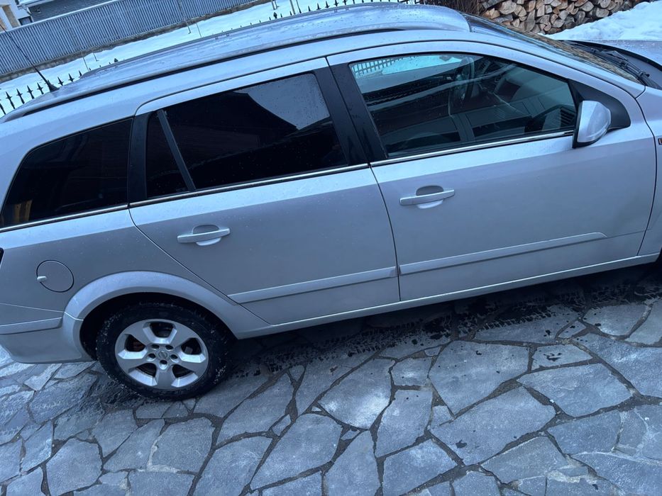 Vând Opel astra H