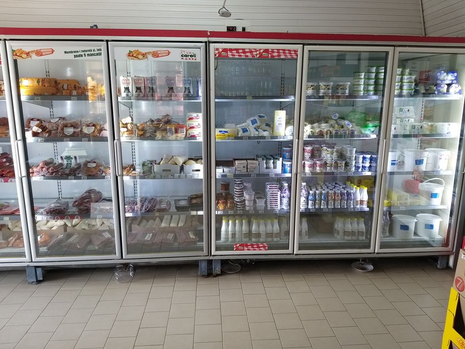 Vitrină frigorifica