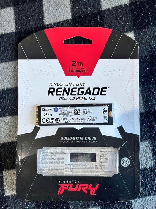 Componente PC - SSD, Placi retea 2.5Gb, ventilatoare, carcase, adaptoare