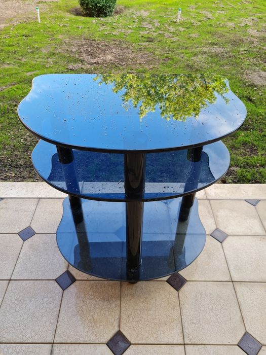 Продаётся стеклянная подставка