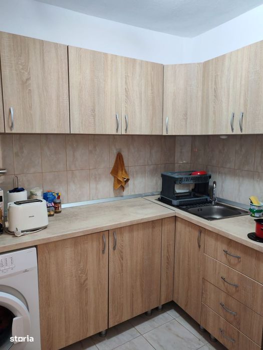 De inchiriat pret 160