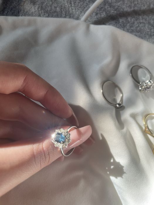 Маркови и скъпоценни пръстени с истински камъни и печати и АНТИКИ