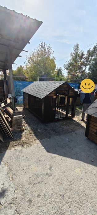 Изделия из дерева и металла. Домики будки вольеры