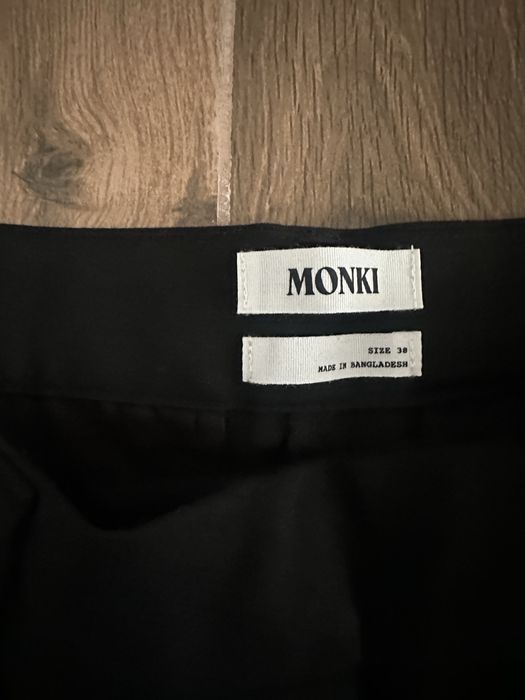 Черен панталон Монки/Monki