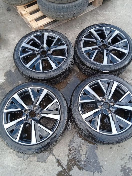 Jante aliaj R17 PEUGEOT 208 ET33 4x108 9825165080