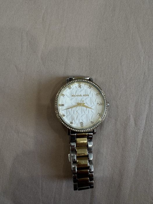 Часы Michael Kors