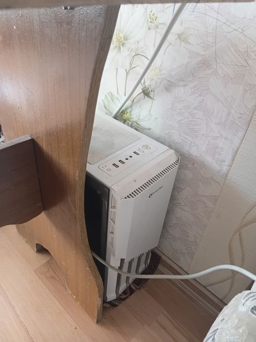Продаю комьпьютер