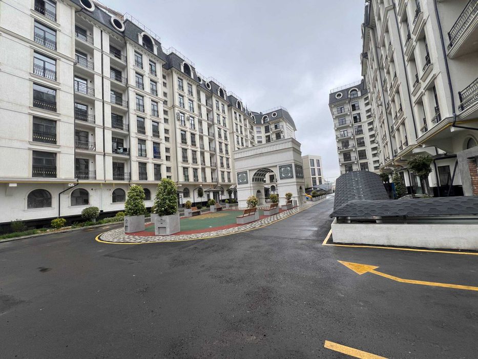 *Lafayette Кушбеги 2ком квартира,Коробка 58м2+28м2 подвал,Под офис