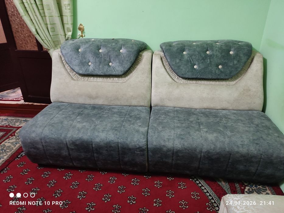 Диван сотилади срочно