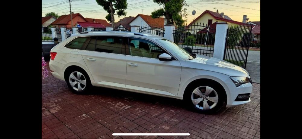 Skoda superb benzina