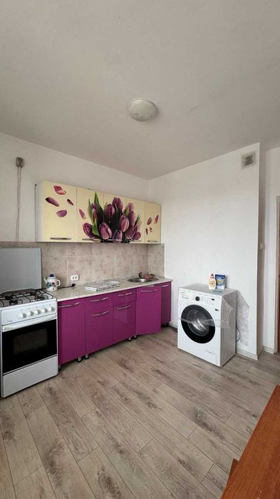 Продажа 2 комн. кв. 10 Микрорайон