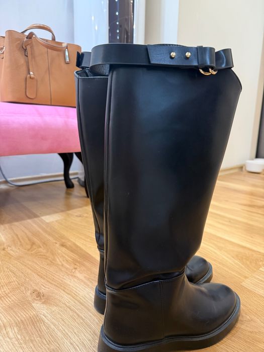 Ботуши дамски 39 HM