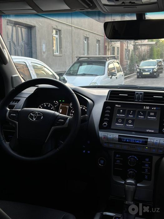 Toyota Land Cruiser 2023 Toza