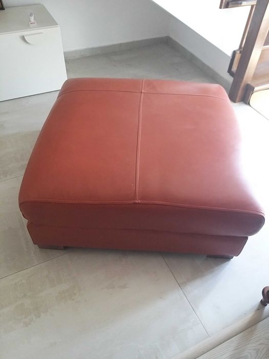 Set canapea de colt si fotoliu din piele naturala