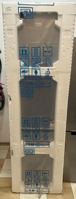 Combina frigorifica Beko RCSA406K40XBN, 386 l, 201cm (NOU) -A-