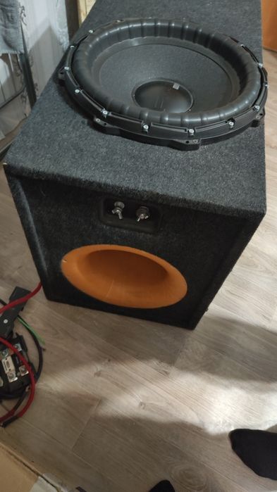 Продам сабвуфер м20 15