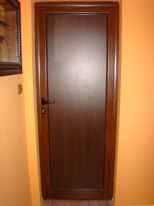 Алуминиева врата за баня