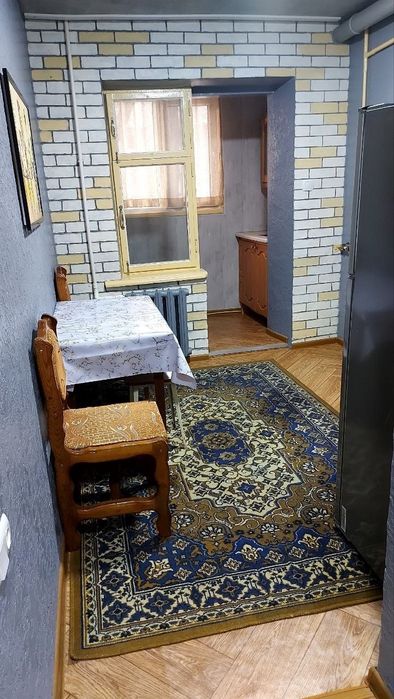 Продам чиланзар 5.  Метро хамза.   Одна комнатная