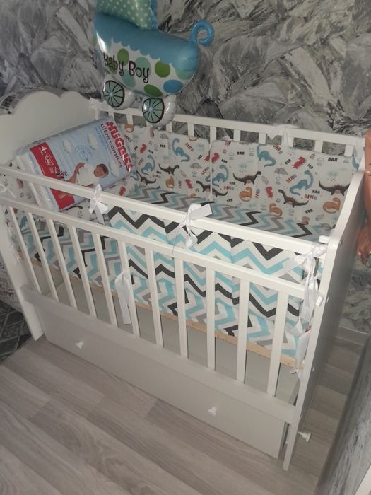 Кроватка детская