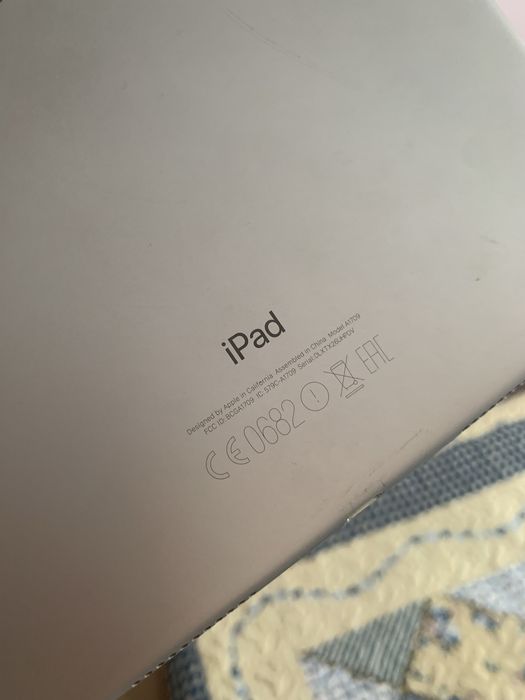 Продам Apple iPad pro 10.5-inch 256 gb space grey