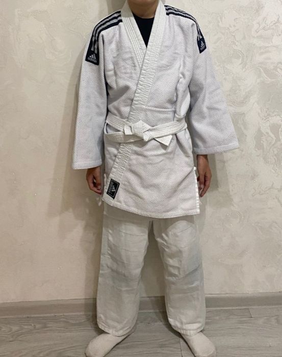 Кимано Адидас дзюдо