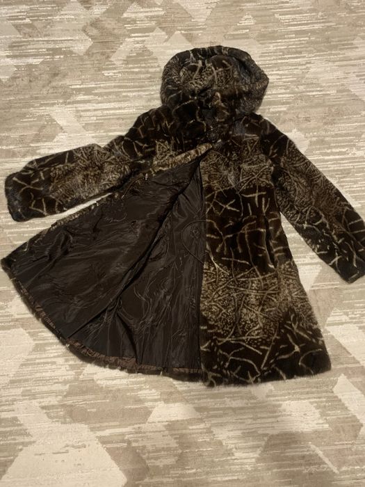 Продаю норковую шубу