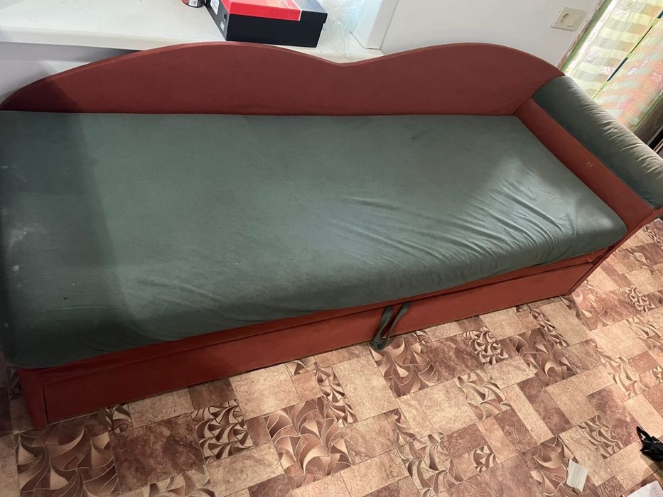 Продаётся диван (Беларусь) 2м