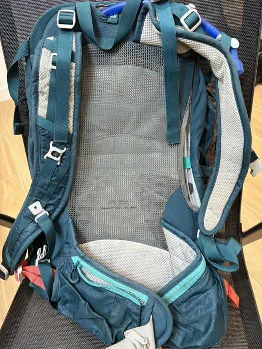Туристическа раница Camelbak Sundowner 22