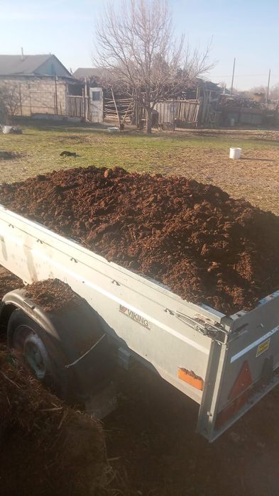 Продается навоз прогнившии на удобрения