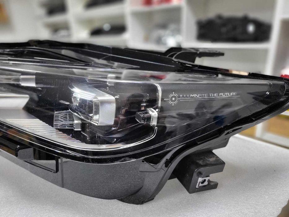 Фара левая Оригинал Changan UNI K