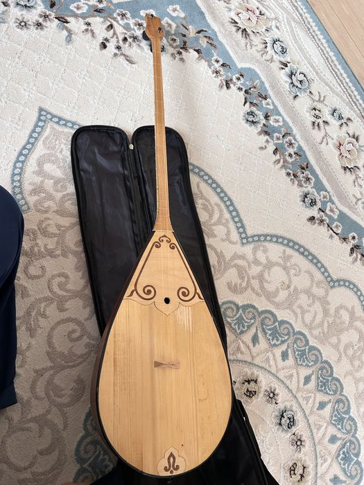 Домбыра,срочно продам