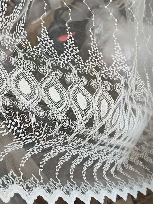 Нов модел с височина на плата 2.20 л.м. - плат ефирна дантела