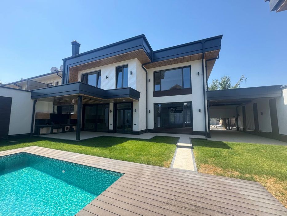 Новый Шикарный Hl-Tech дом.