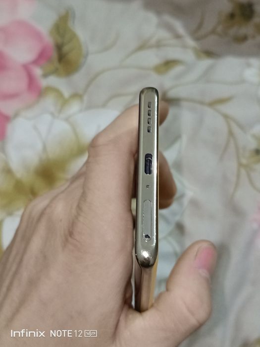 Продам телефон infinix note 40 pro 12/256
