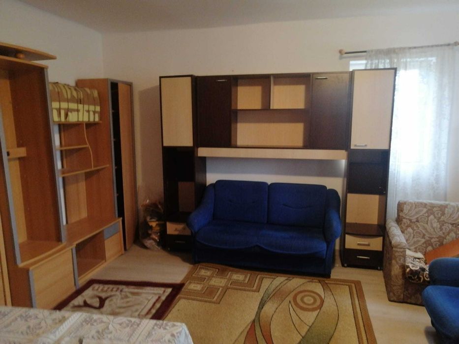 Casa renovata, 3 camere, 97mp+900mp teren, pe soseaua Cluj Napoca - Zalau