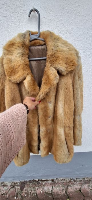 Haina de blană scurtă