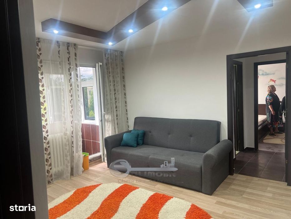 Liber, apartament 2 camere, Podu Ros 52 mp, bloc fara risc, baie cu ge