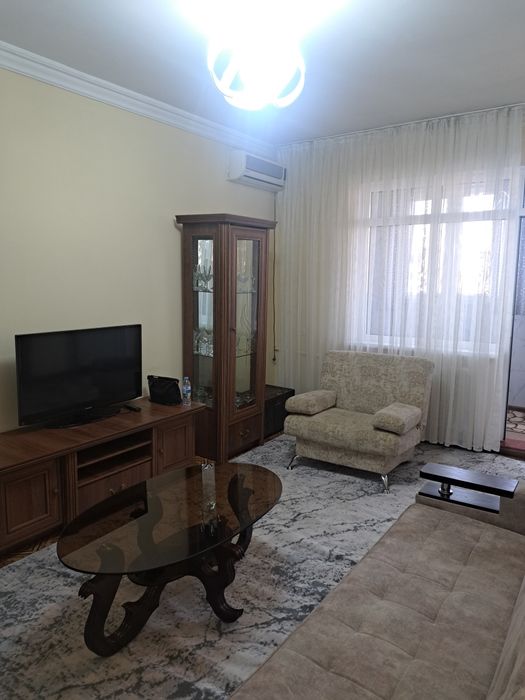 Сдаётся на Юнусабаде 7 кв ,1/4/4 ,ориентир,,Алфраганус,,