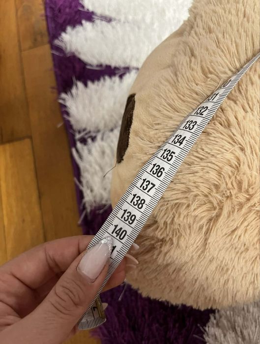 Огромно плюшено мече с малко меченце