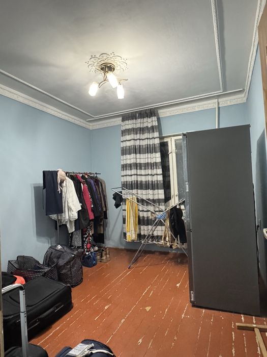 Квартира 3/1/5 Вдоль дороги 77м2 место под нежилое. Мирабадский район