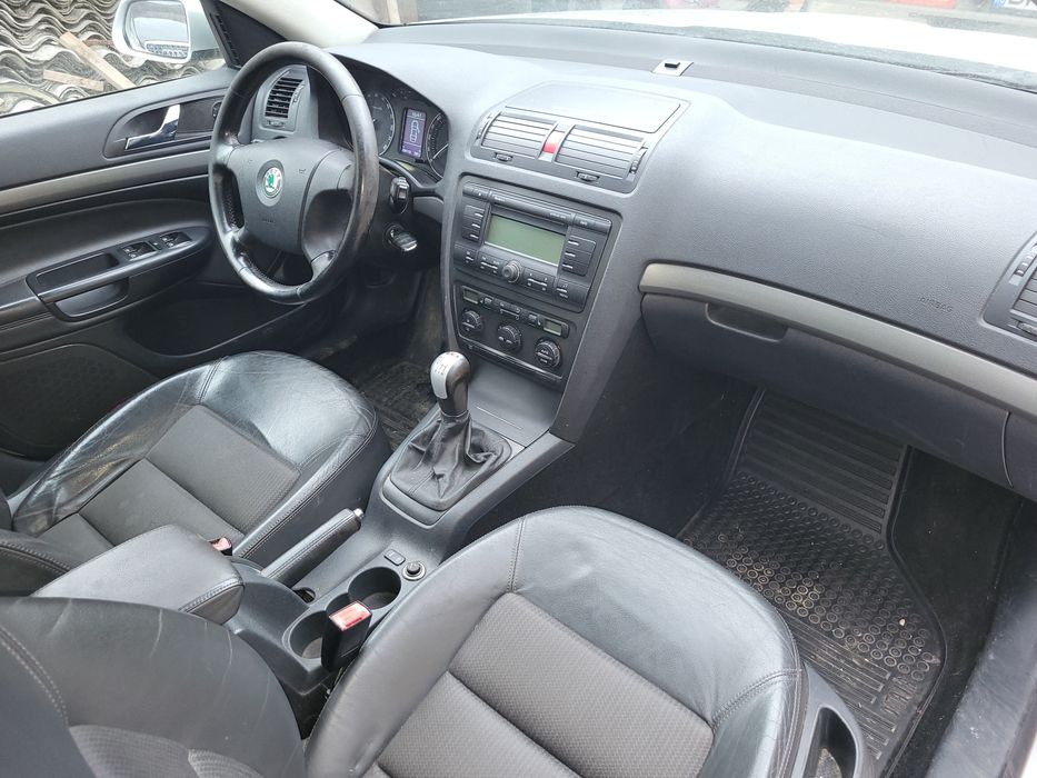 Skoda Octavia Anul 2008 4x4 1.9 tdi 105cp Climatronic Încălzire Scaun